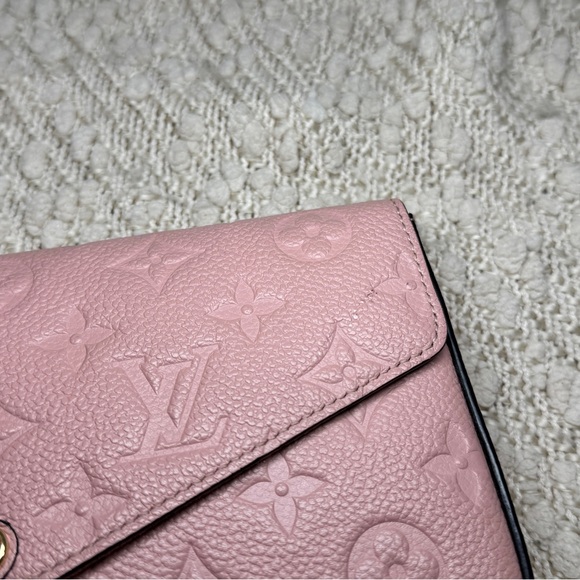 Louis Vuitton Félicie pochette Empreinte wallet on chain - Picture 4 of 12